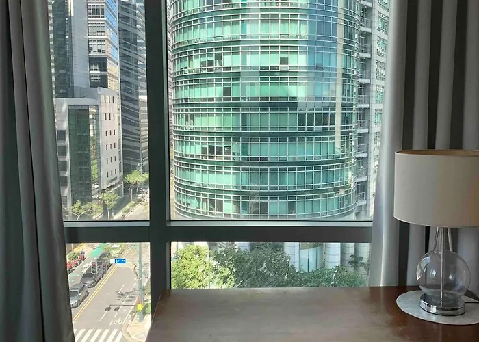 Avant At The 360 Center Views In Bgc Taguig W Pool Access Apartment *